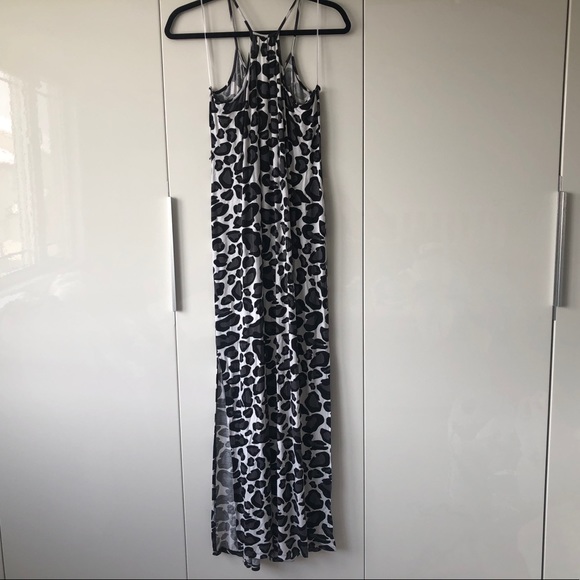 Thyme Maternity Leopard Print Maxi Dress B&W - Picture 4 of 8